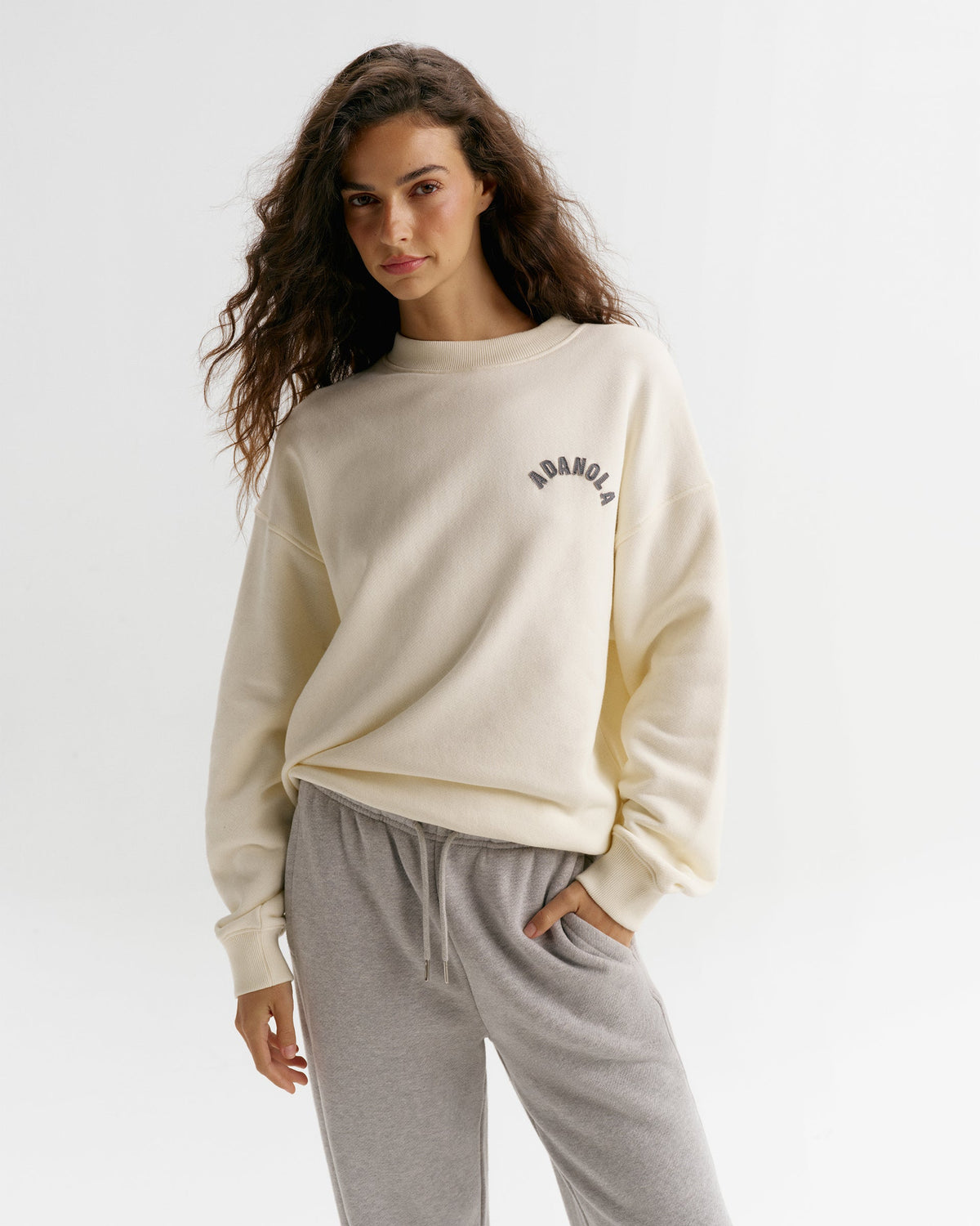 Classic Oversized Sweatshirt (2 colors)