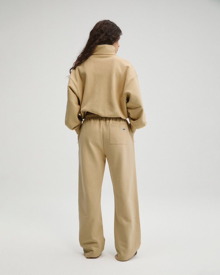 Pintuck Straight Leg Sweatpants - Caramel Beige